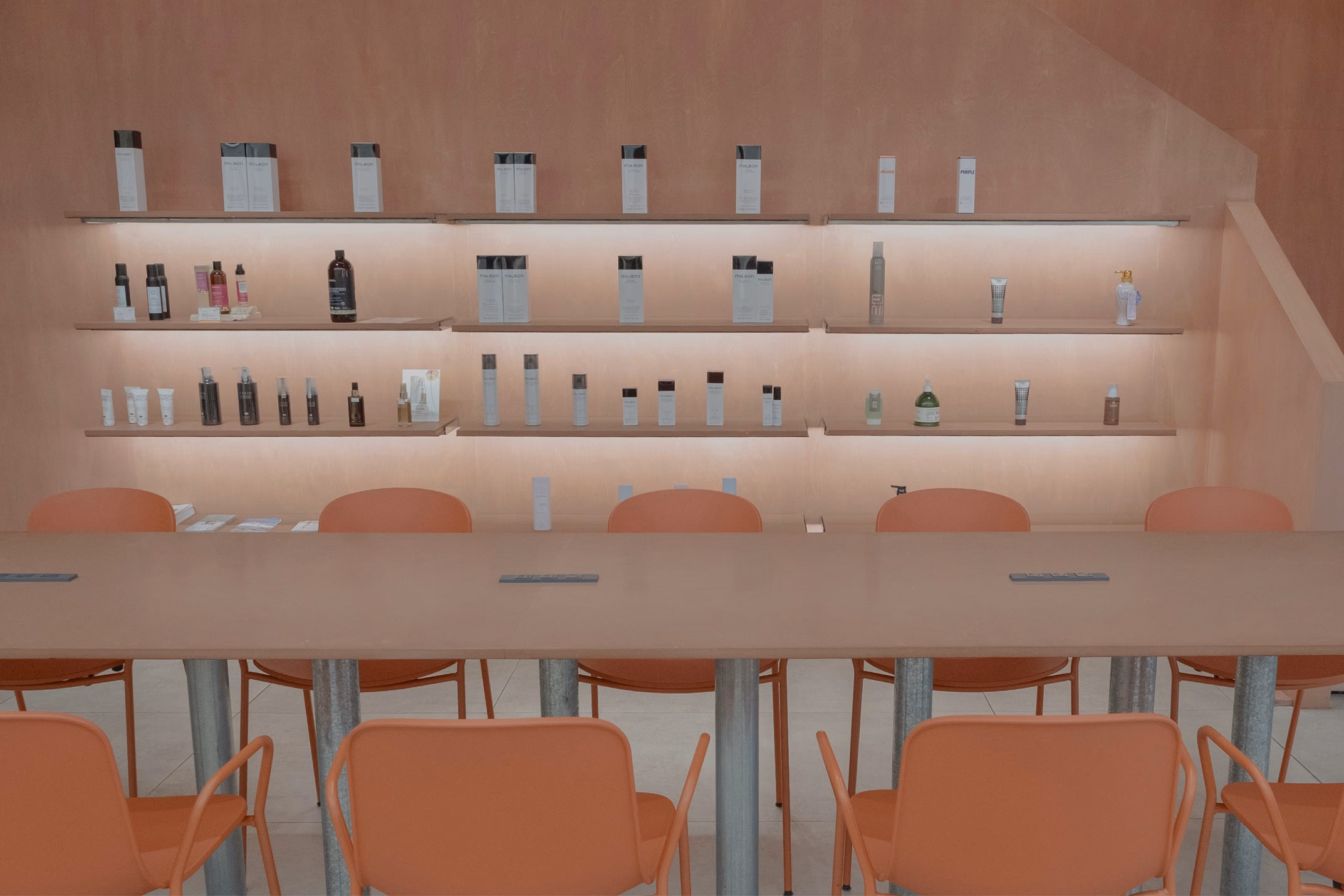 UCA Space 01