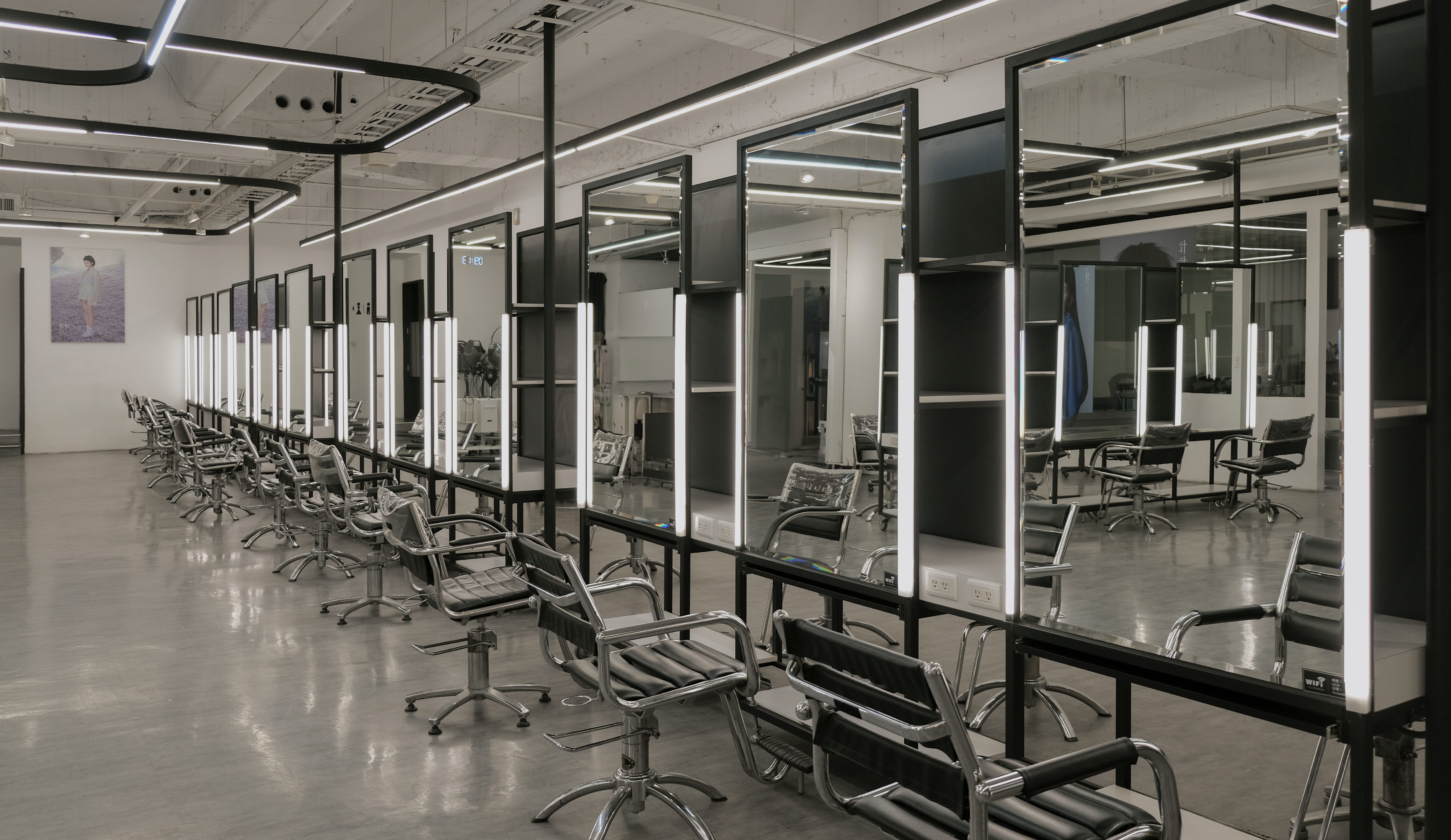 UCA Space 03